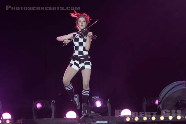 LINDSEY STIRLING - 2016-09-09 - LA COURNEUVE - Parc Departemental - Grande Scene - 